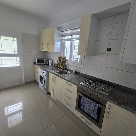 Apartment With Large Garden And Balcony In Touch With Nature *