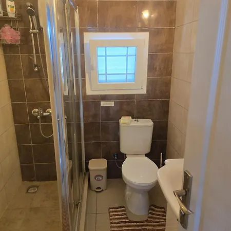 Appartement With Large Garden And Balcony In Touch With Nature Agios Dhometios